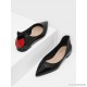 
        Heart Pattern Pointed Toe Flats
    